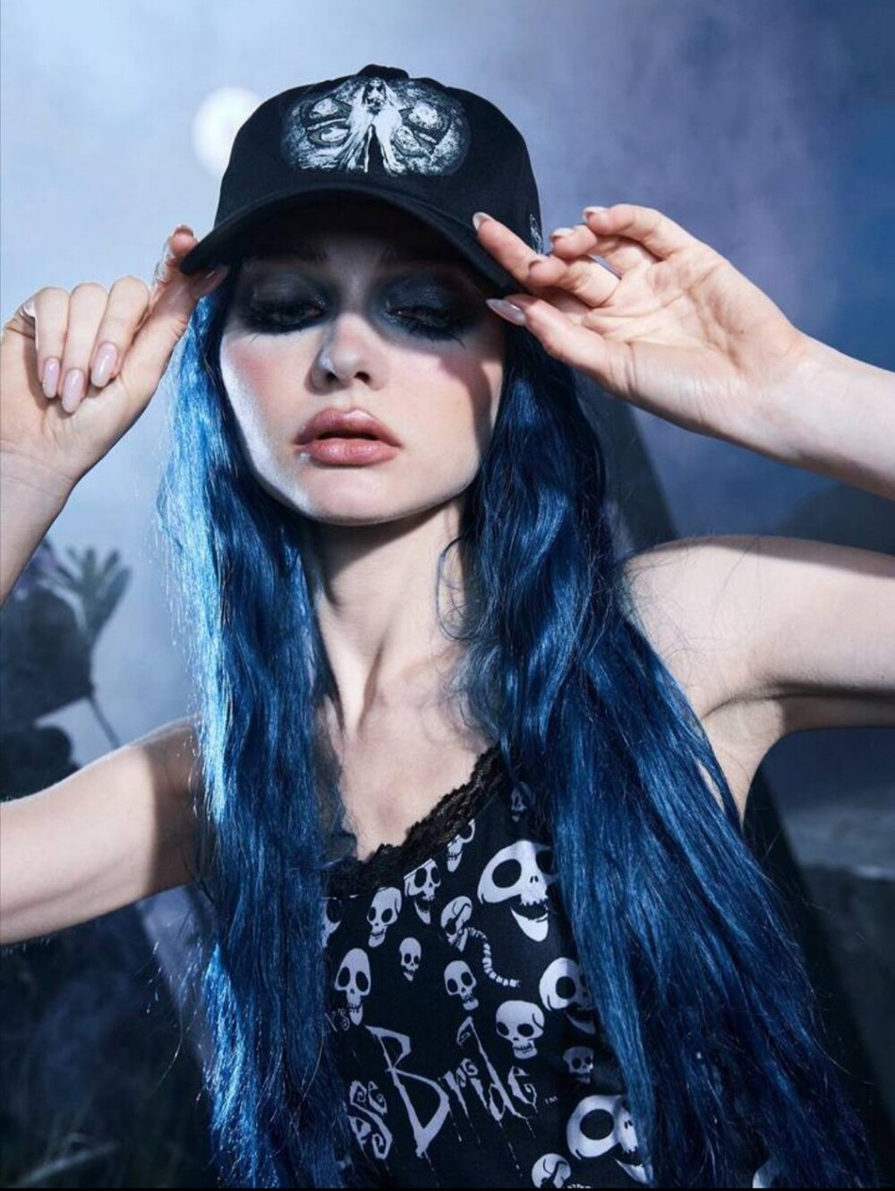 Classic Black Baseball Cap with Skull Graphic - Picture 6 of 10